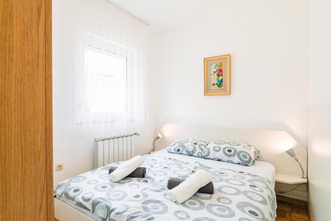 Blue Pearl Apartments 茨里克韦尼察 外观 照片