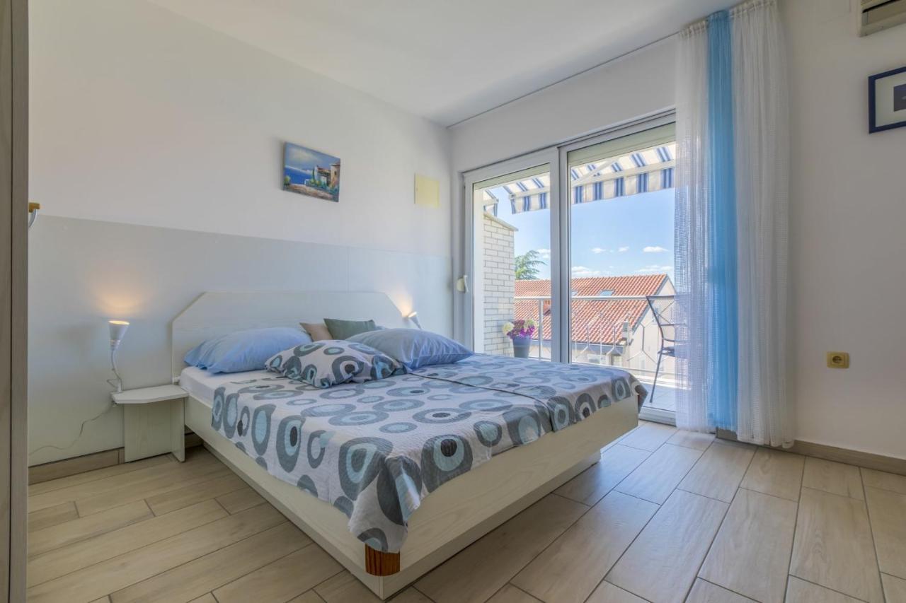 Blue Pearl Apartments 茨里克韦尼察 外观 照片