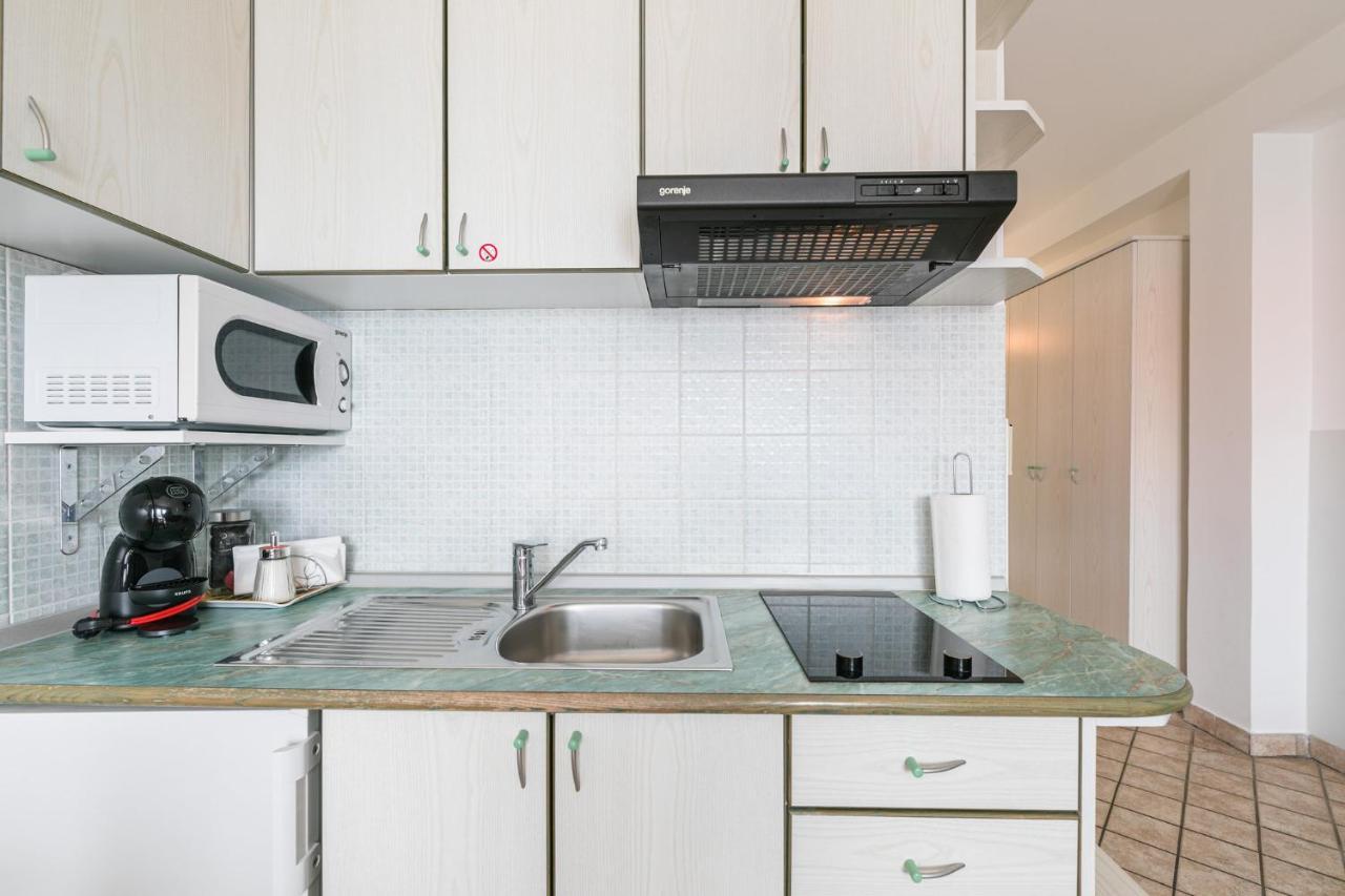 Blue Pearl Apartments 茨里克韦尼察 外观 照片
