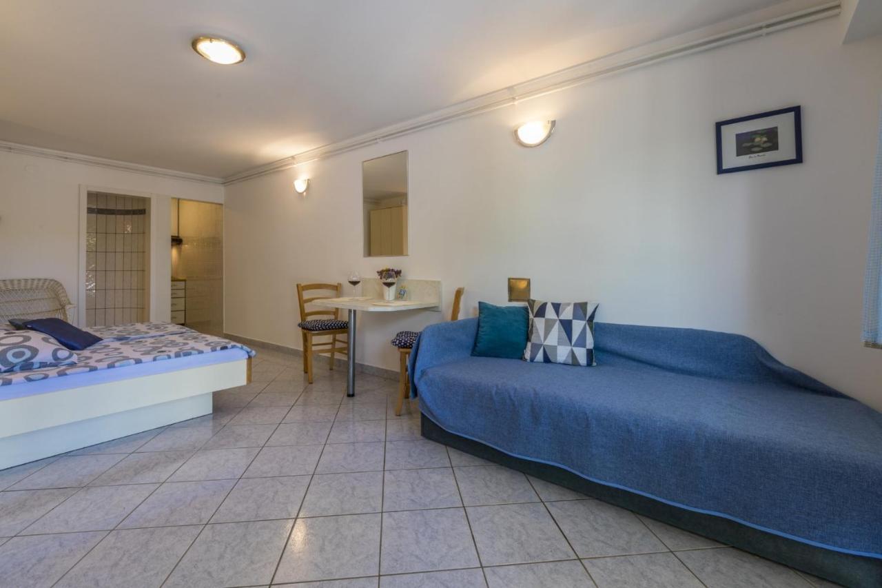 Blue Pearl Apartments 茨里克韦尼察 外观 照片